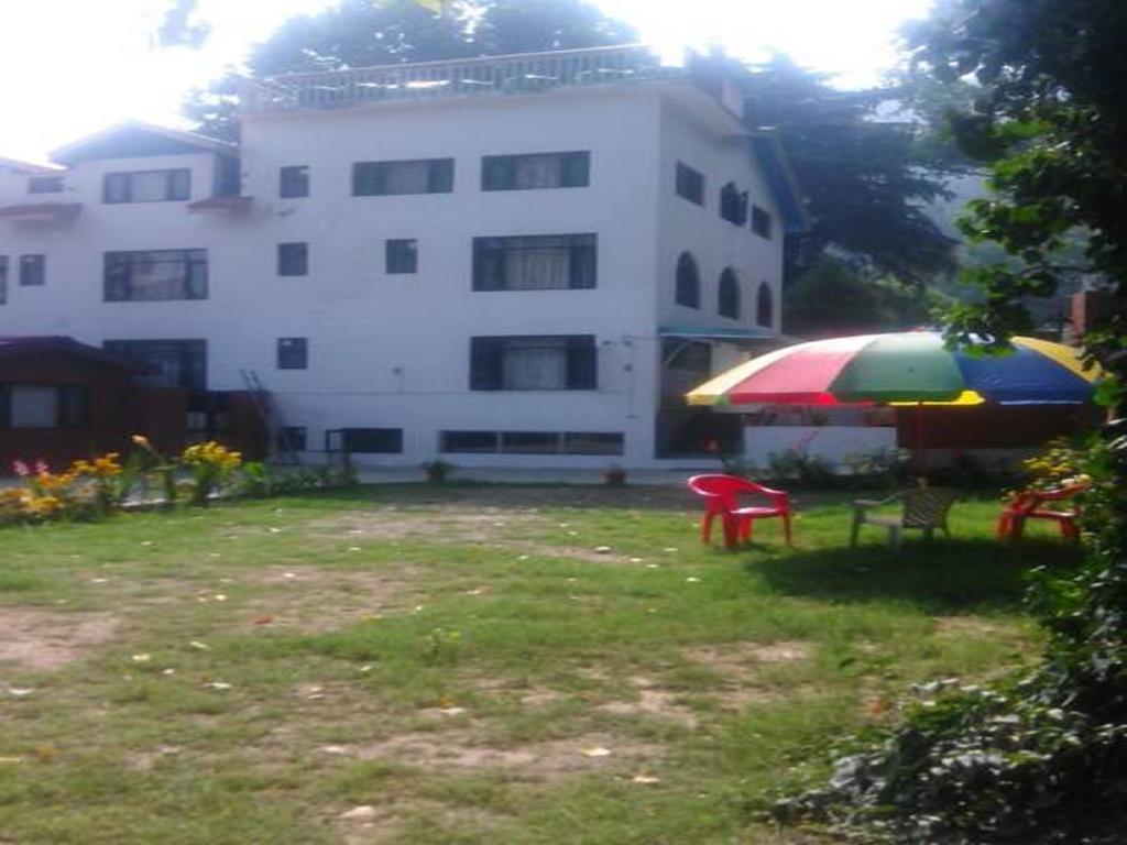 Hotel Grand Jigar Srīnagar Esterno foto